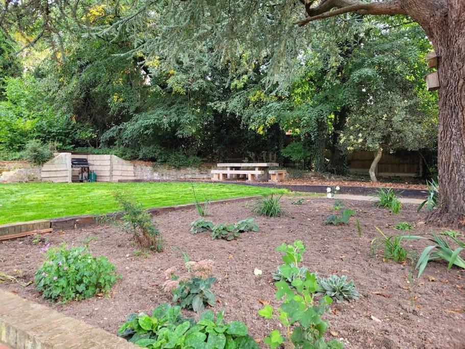 Stunning 2 Bedroom On The River Wensum Holiday home